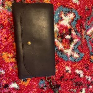 ABLE (livefashionable) Mare phone wallet